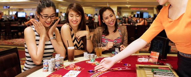 Star world casino and the poker king club room